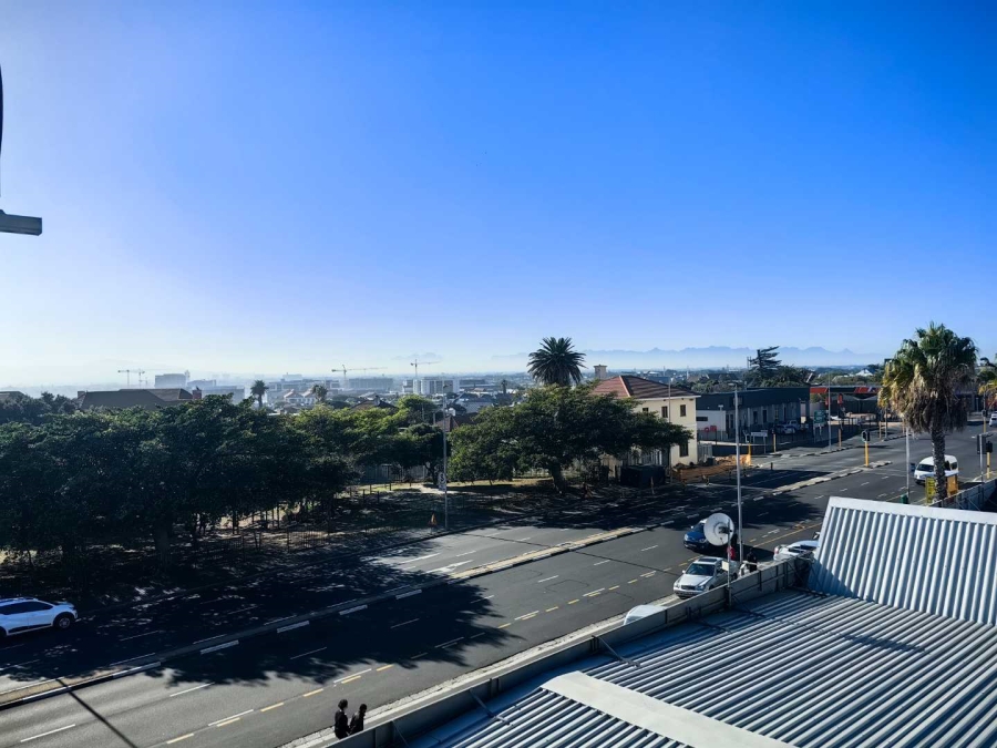 To Let commercial Property for Rent in Salt River Western Cape
